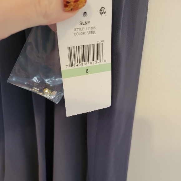 Nwt SLNY steel gray flowy embellished cocktail dress - Picture 10 of 10